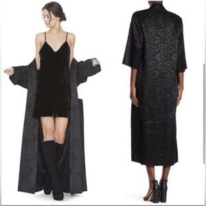 Alice and Olivia AO.LA KALEN BLACK BROCADE KIMONO DUSTER retro black opera coat